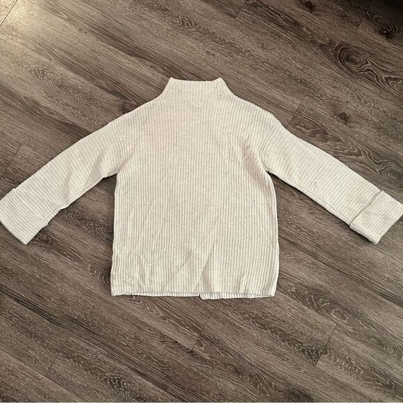 Athleta Azalea Sweater - Picture 10 of 10